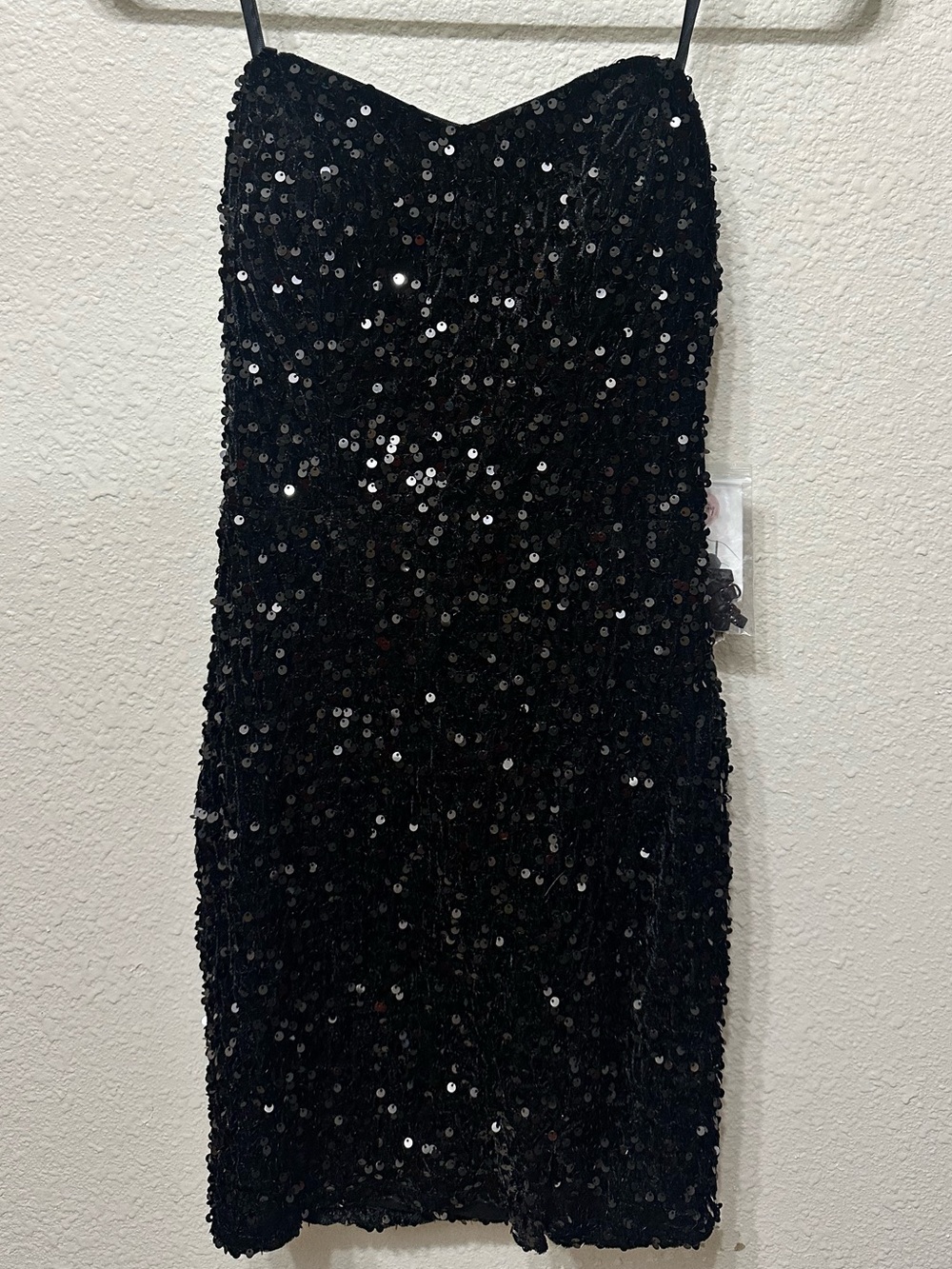Black sequin dress ~ strap or strapless~